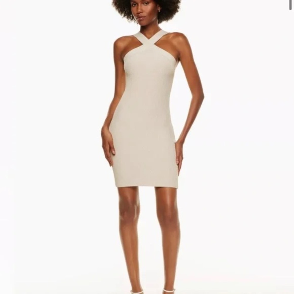 ARITZIA Babaton Sculpt Knit Criss Cross Dress Matte Pearl